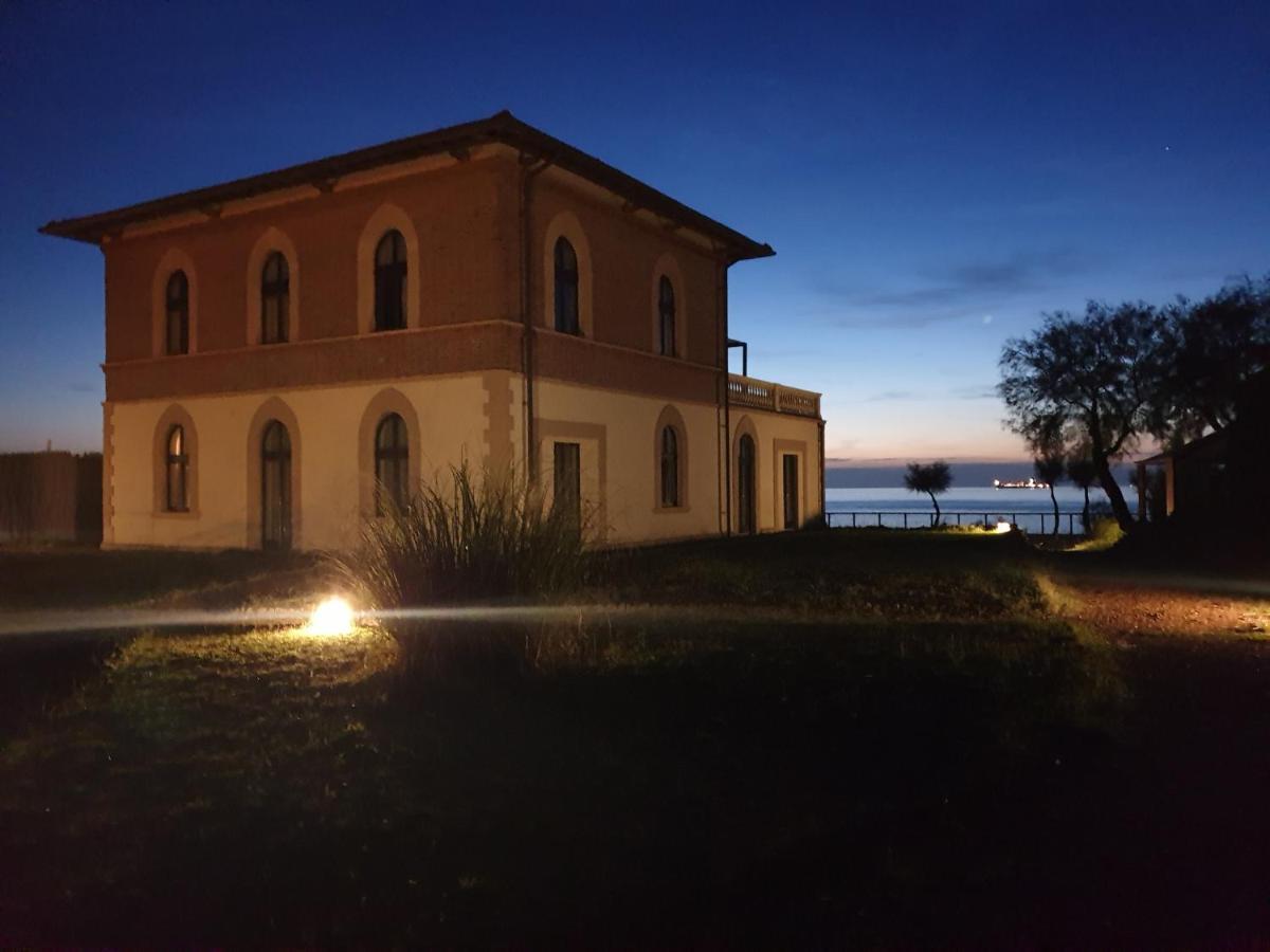 Aparthotel Cala Dei Mori Livorno Esterno foto