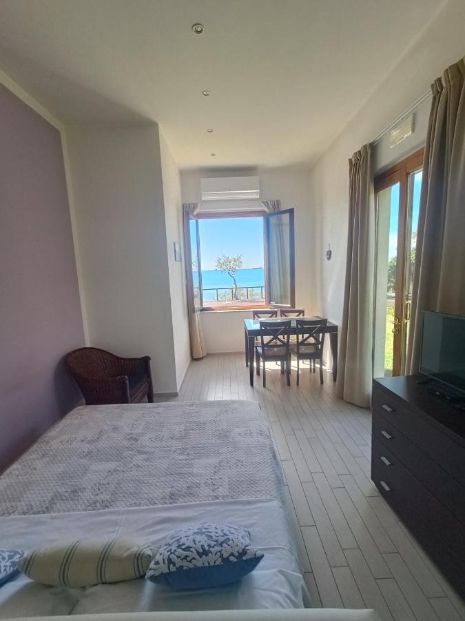 Aparthotel Cala Dei Mori Livorno Esterno foto