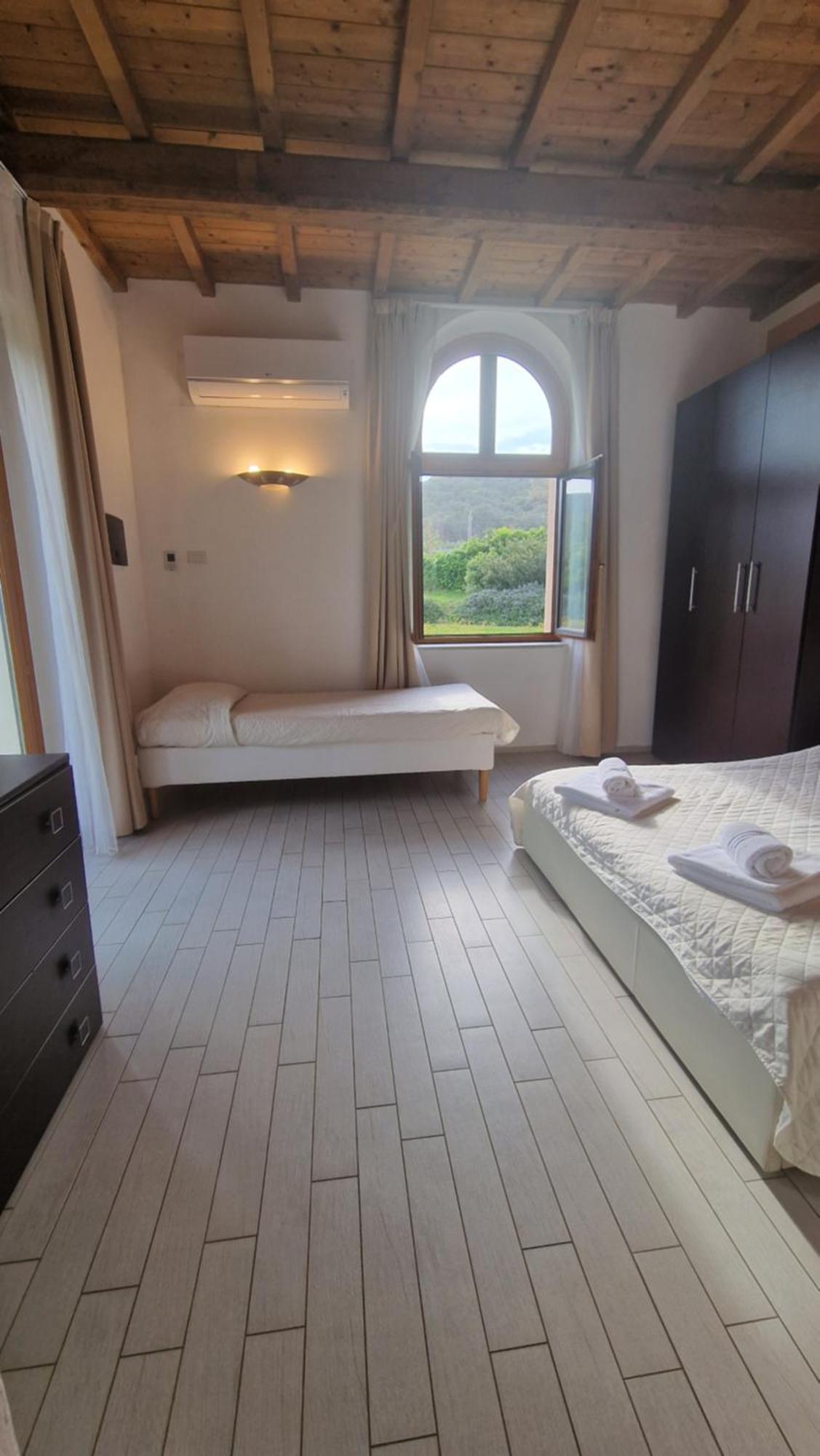 Aparthotel Cala Dei Mori Livorno Esterno foto