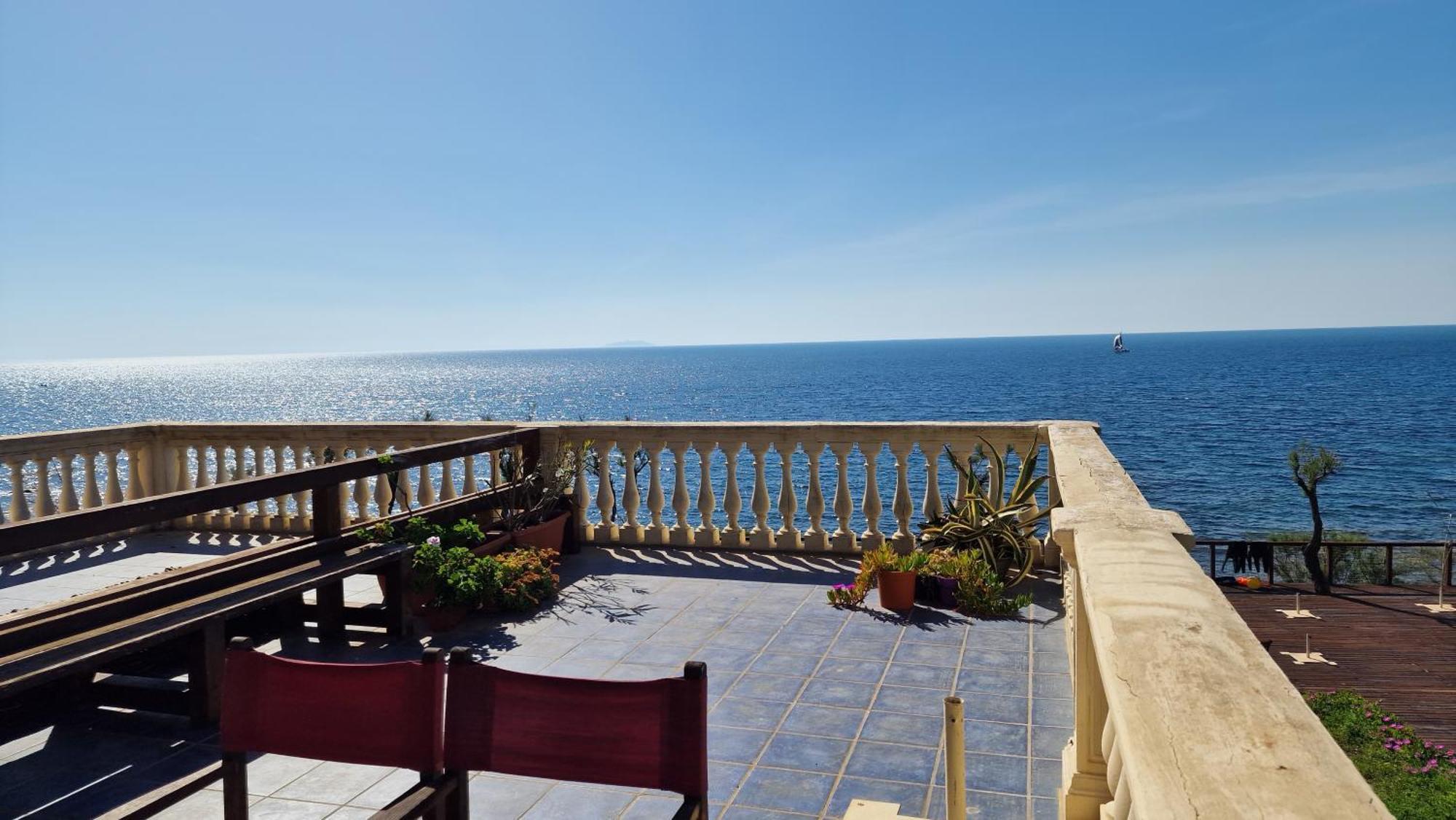 Aparthotel Cala Dei Mori Livorno Esterno foto