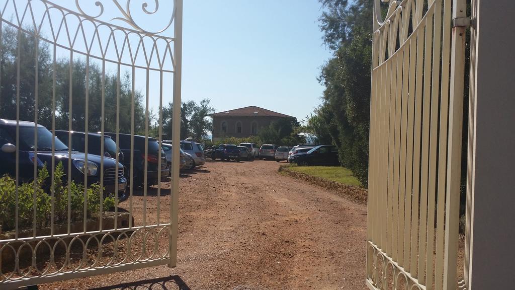 Aparthotel Cala Dei Mori Livorno Esterno foto